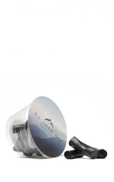 SNACKBGRE M. logo<br>SD FINSK LAKRIDS